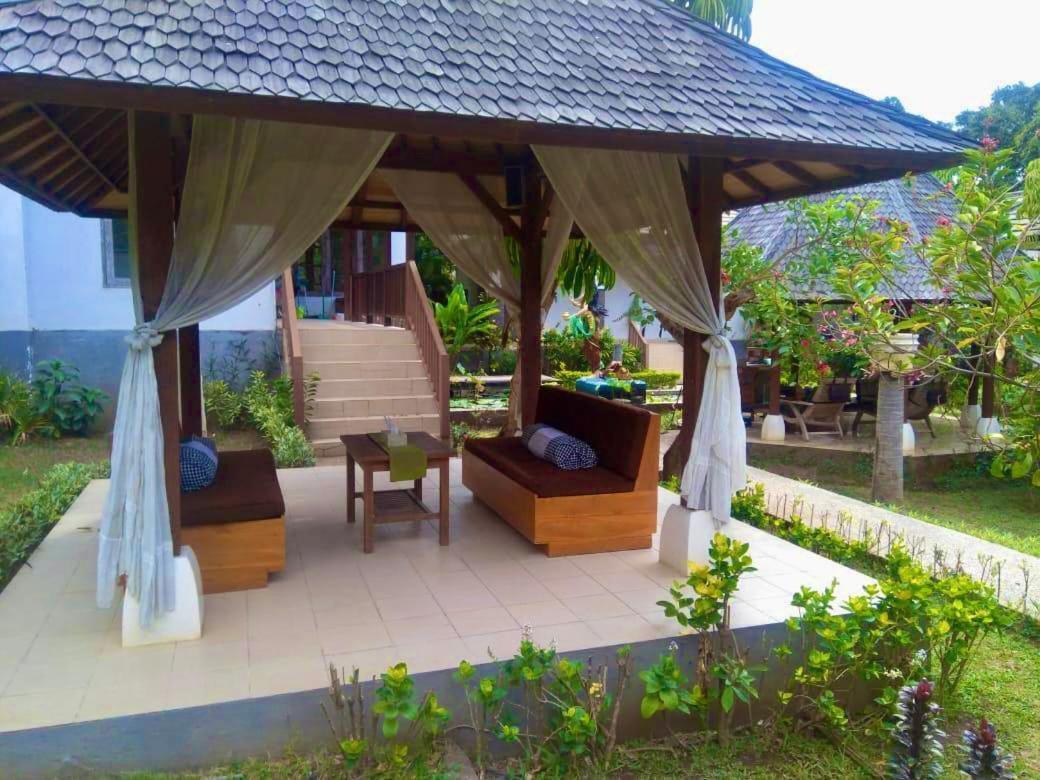 Araminth Guest House And Spa Lovina Exteriör bild